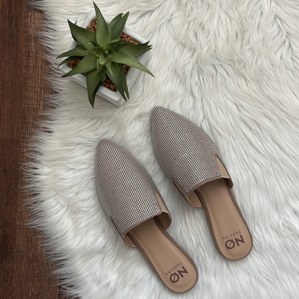 NO PARKING | Rhinestone/Crystal Pointed Toe Slip On Mules | Size 10